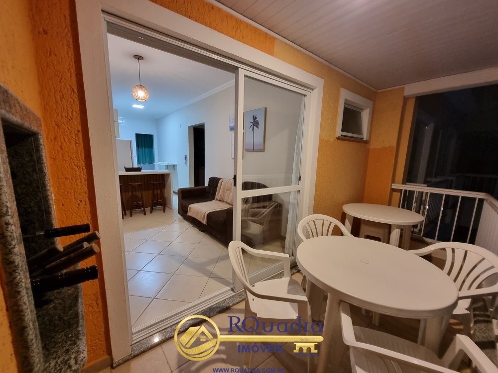 APARTAMENTO 2 DORMITORIOS COM PISCINA COLETIVA