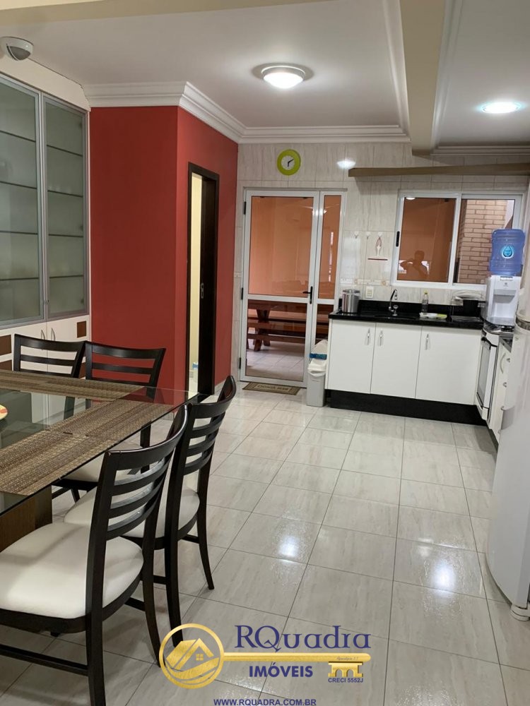 Sobrado Geminado de 3  Dormitorios