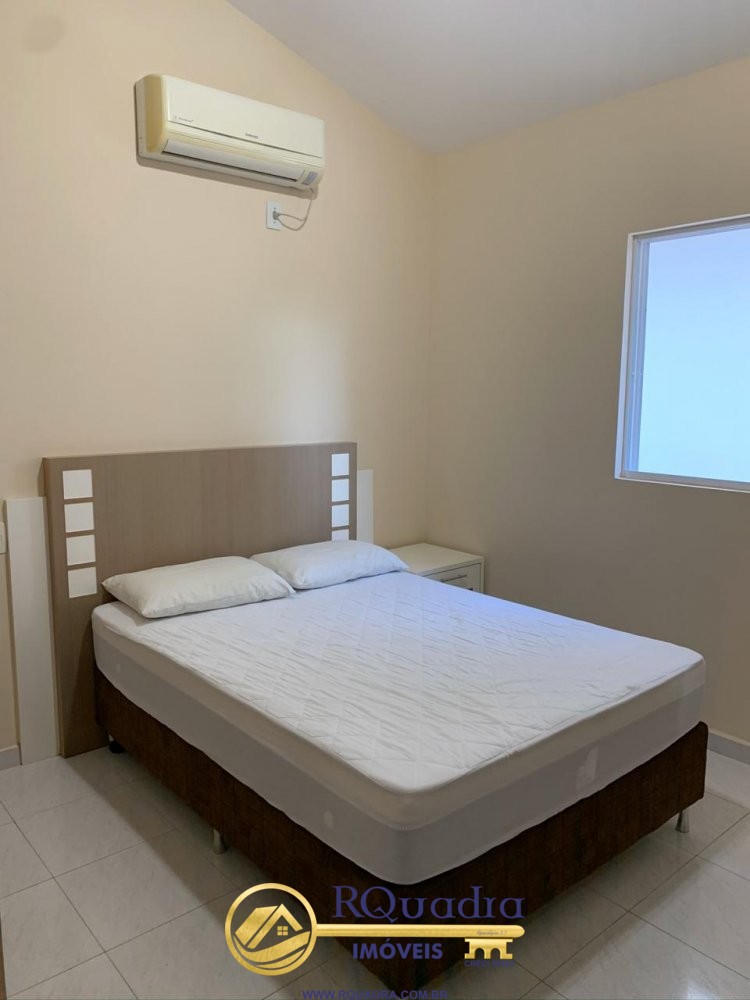 Sobrado Geminado de 3  Dormitorios