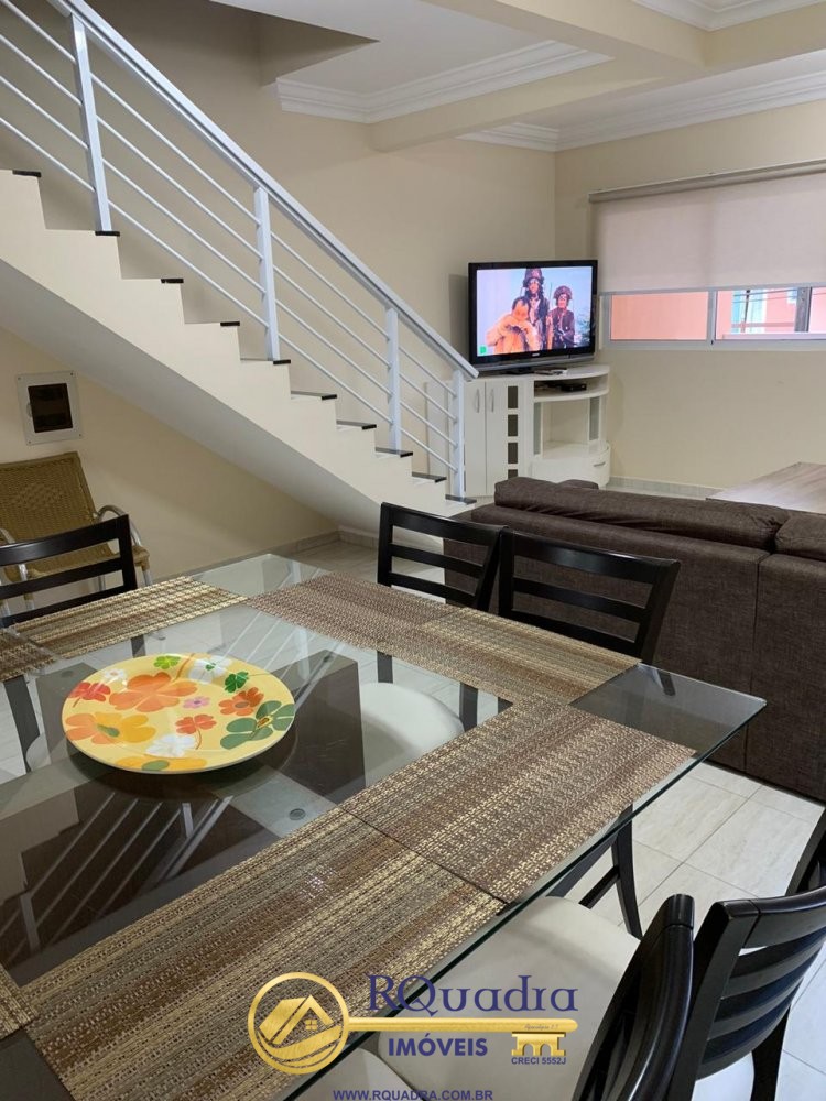 Sobrado Geminado de 3  Dormitorios