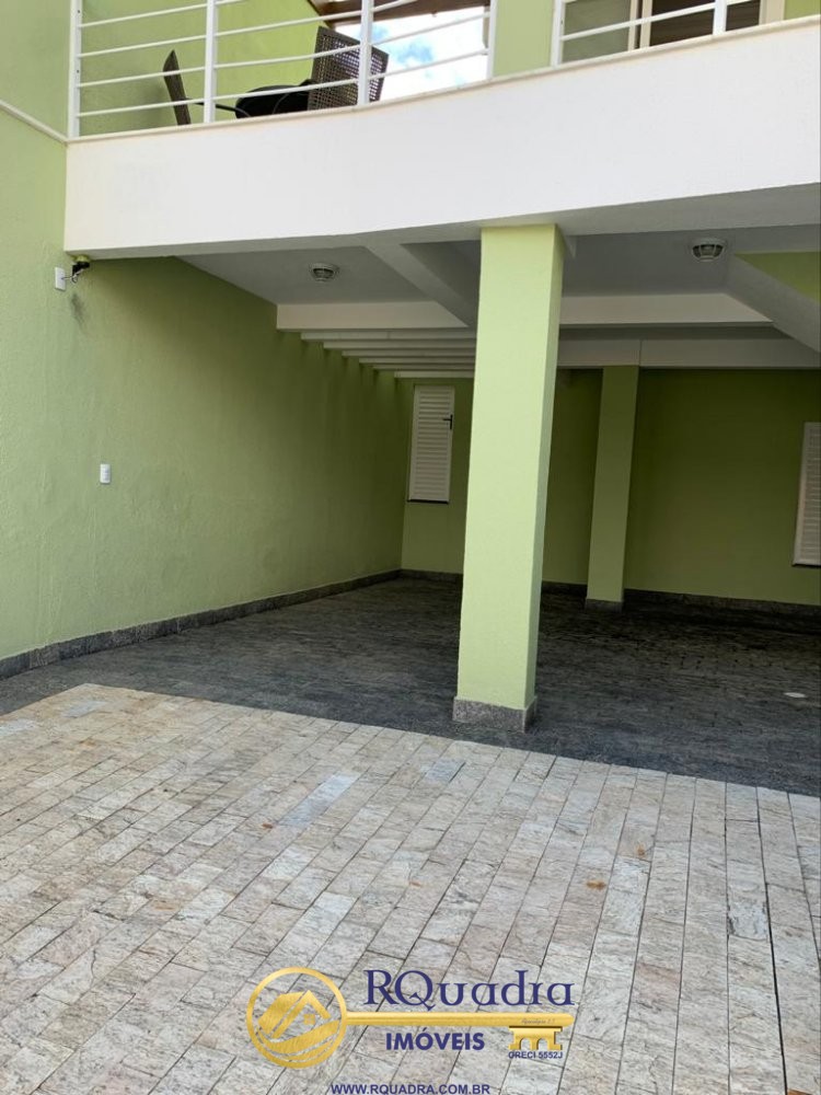 Sobrado Geminado 3 dormitorios