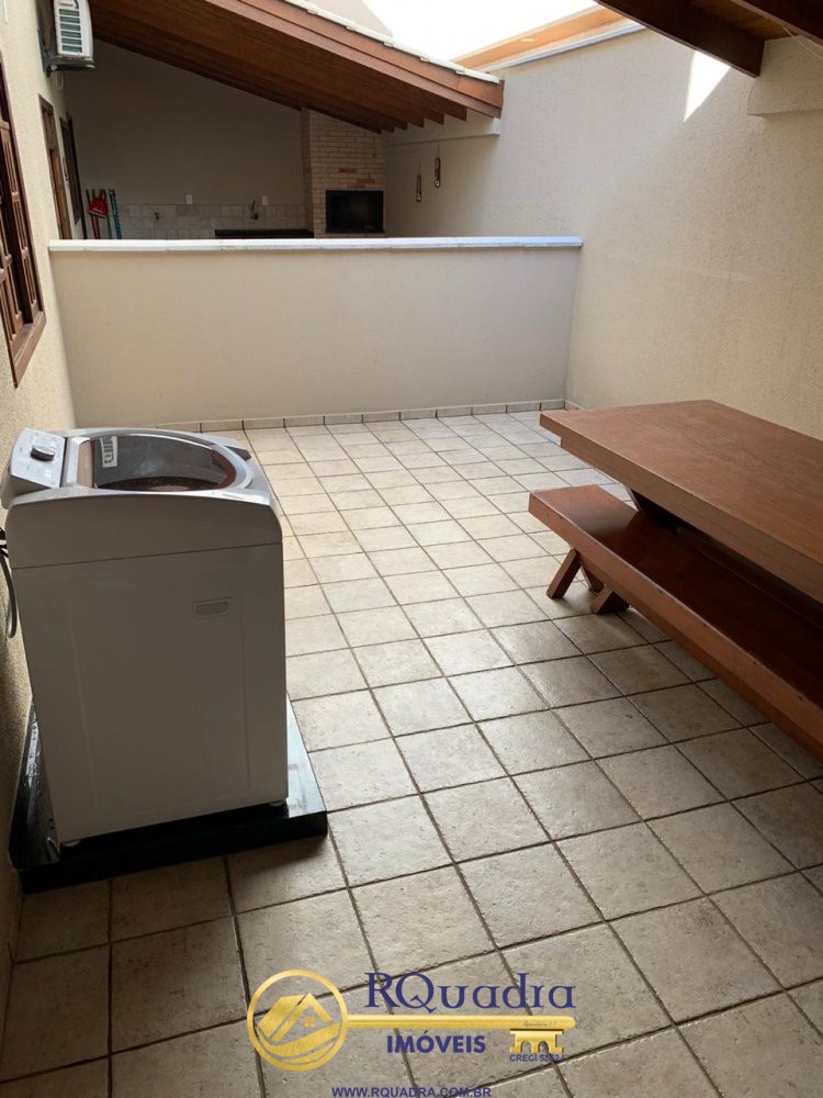 Sobrado geminado 2 Dormitorios