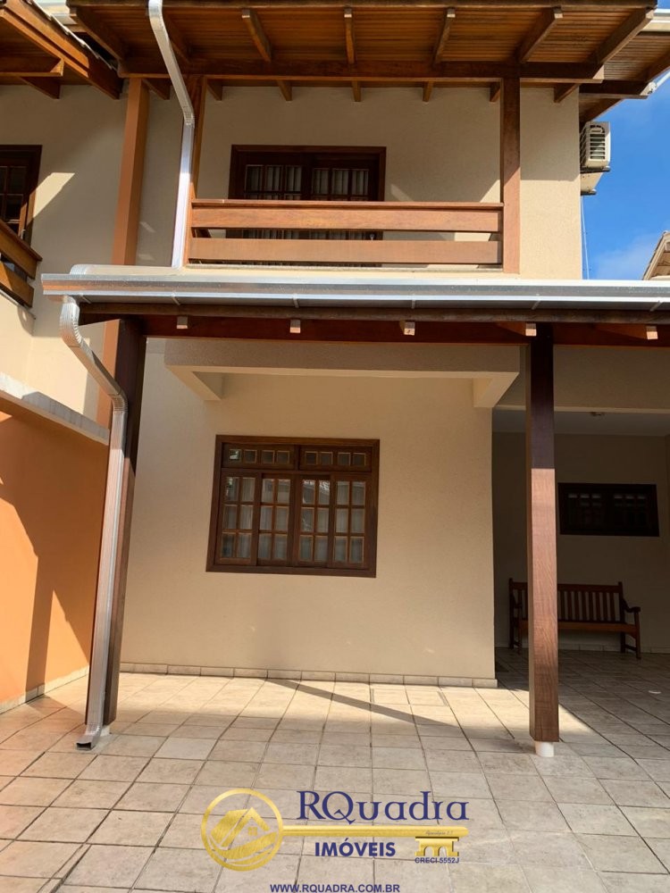 Sobrado geminado 2 Dormitorios