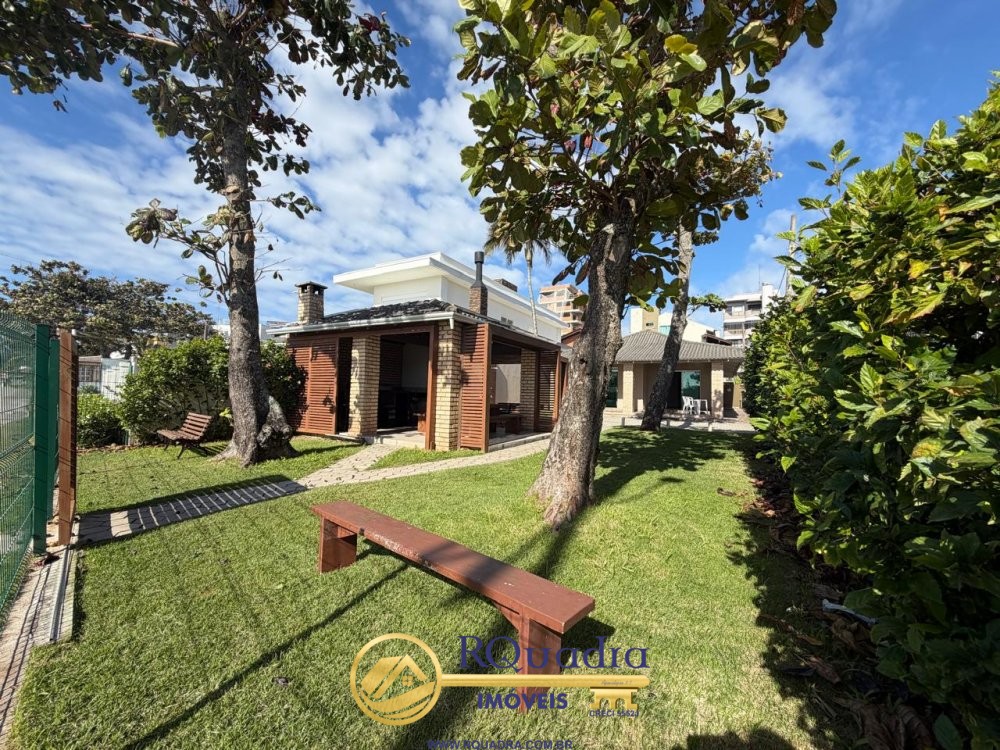 CASA FRENTE MAR COM 04 DORMIT�RIOS