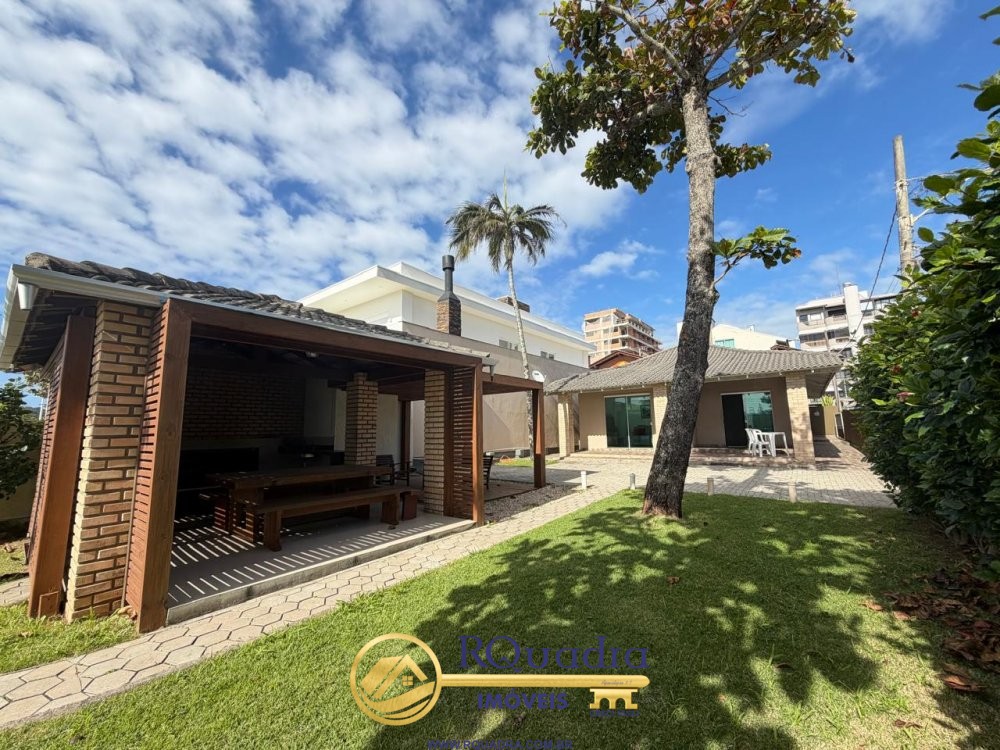 CASA FRENTE MAR COM 04 DORMIT�RIOS