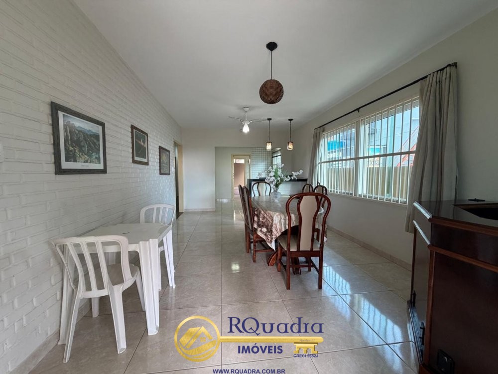 CASA FRENTE MAR COM 04 DORMIT�RIOS