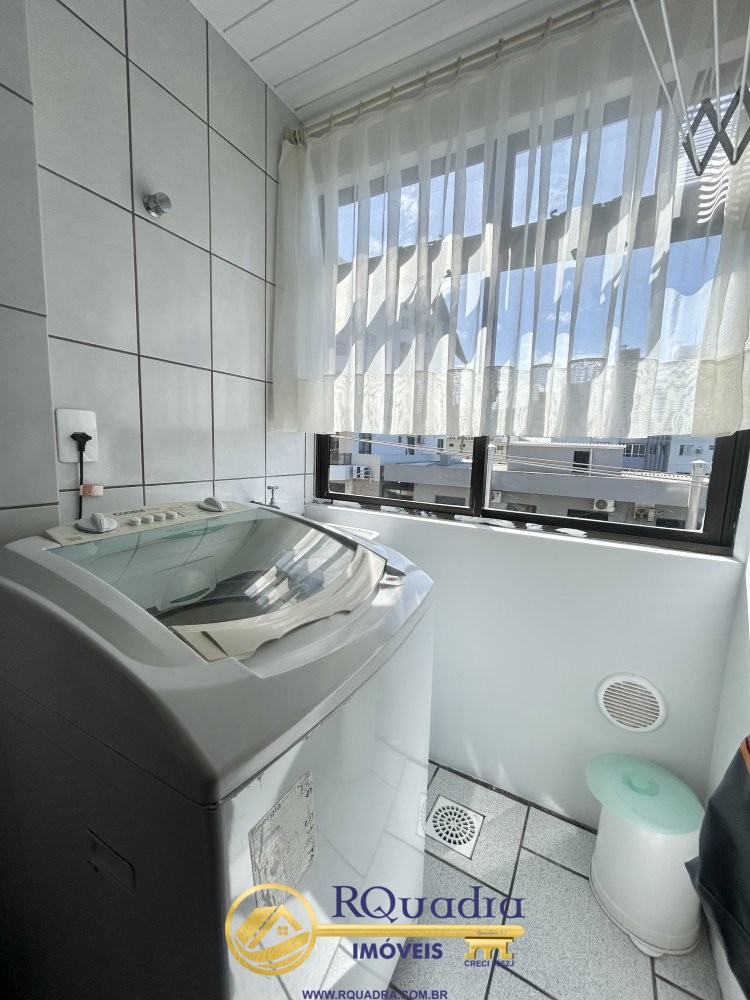 APARTAMENTO 02 DORMITRIOS