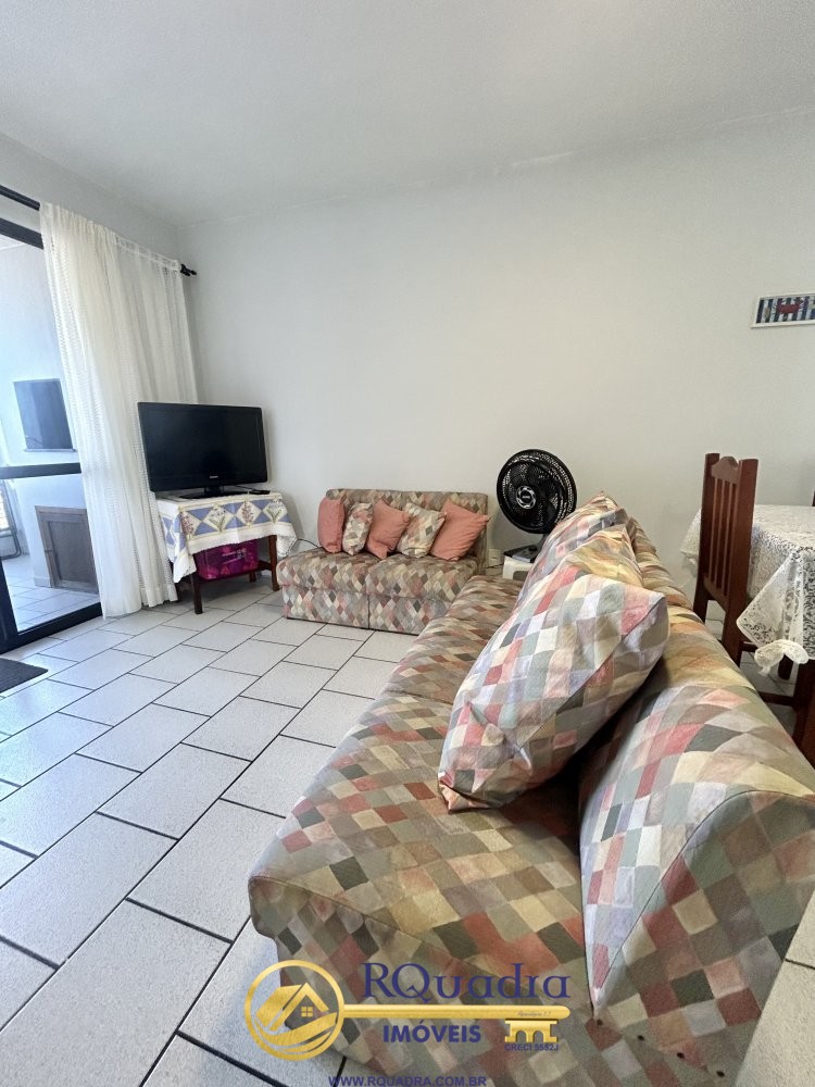 APARTAMENTO 02 DORMITRIOS