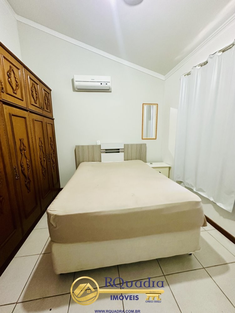 LINDO SOBRADO COM 3 DORMITORIOS!