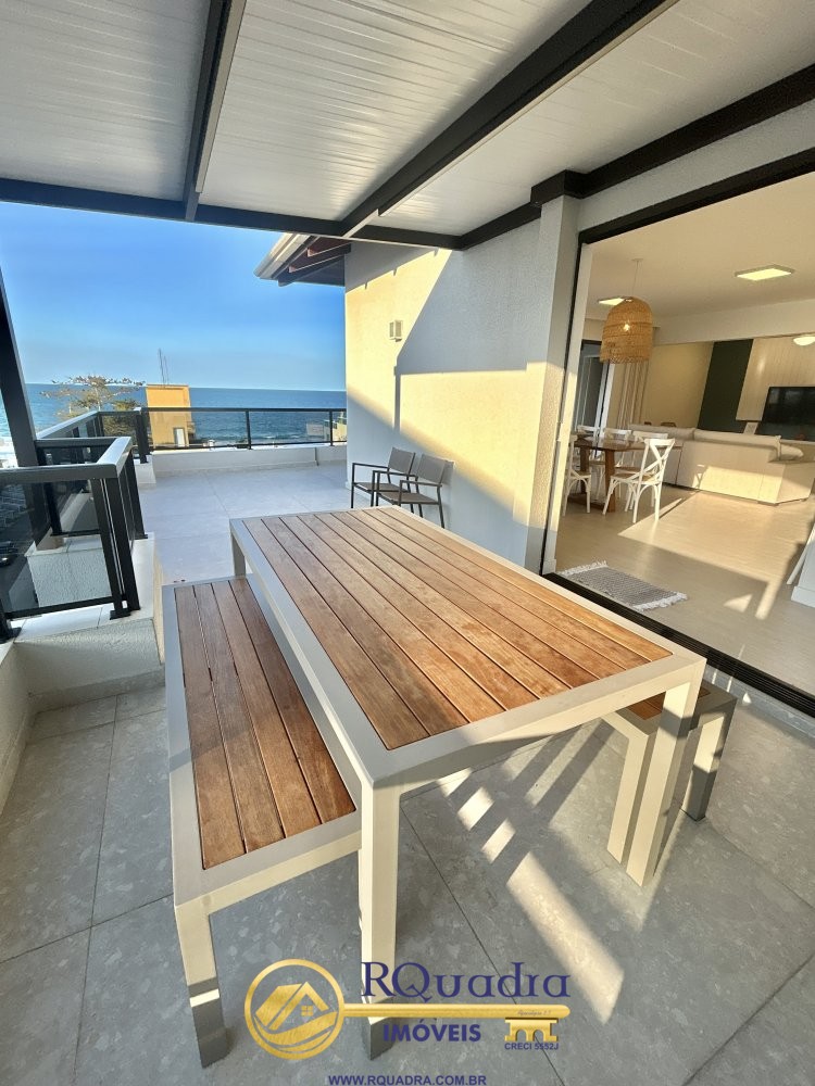 COBERTURA 5 SUITES COM VISTA PARA O MAR