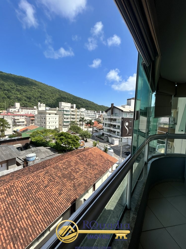 COBERTURA 3 DORMITORIOS COM PISCINA