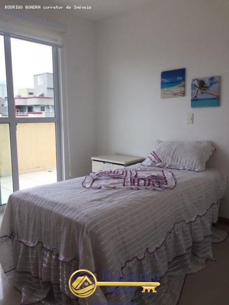 COBERTURA PRAIA DE BOMBAS 3 DORMITORIOS