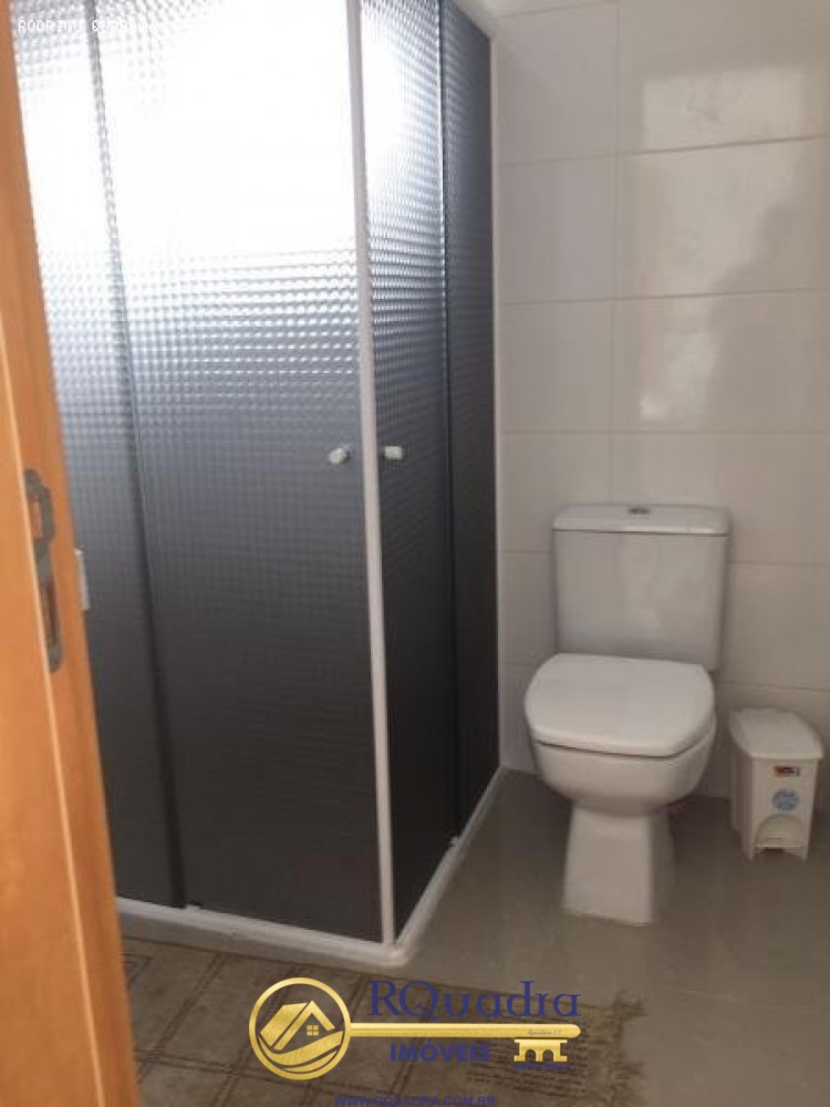 COBERTURA PRAIA DE BOMBAS 3 DORMITORIOS