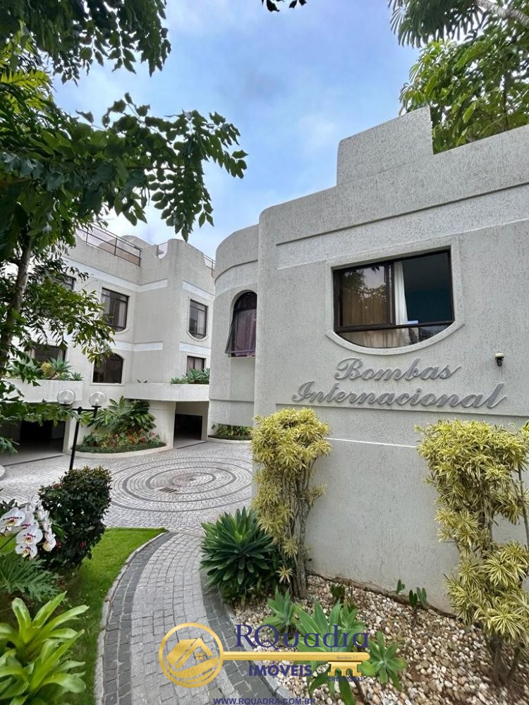 TRIPLEX COM 04 DORMITRIOS