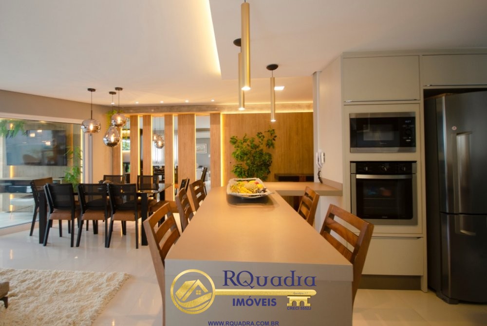 APARTAMENTO 3 DORMITORIOS COM PISCINA COLETIVA