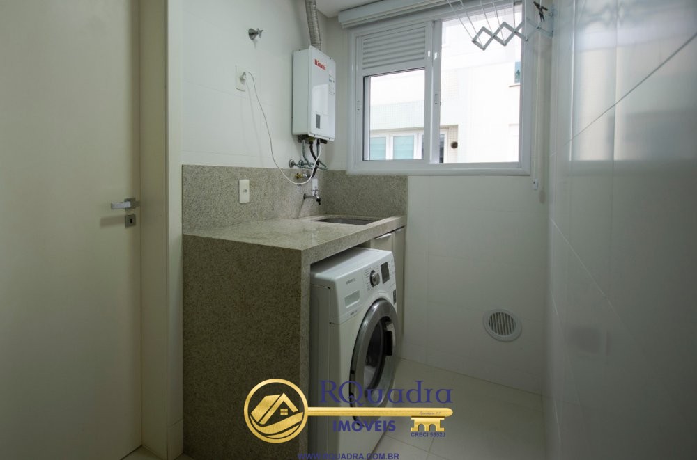 APARTAMENTO 3 DORMITORIOS COM PISCINA COLETIVA