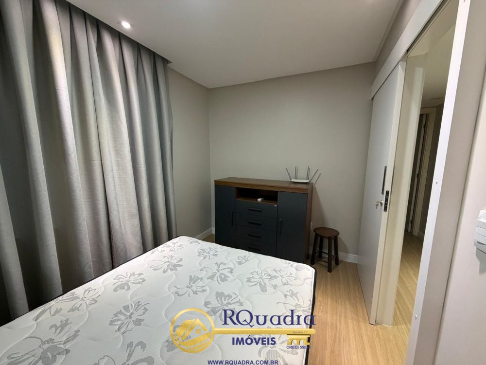 APARTAMENTO COM 3 DORMIT�RIOS!