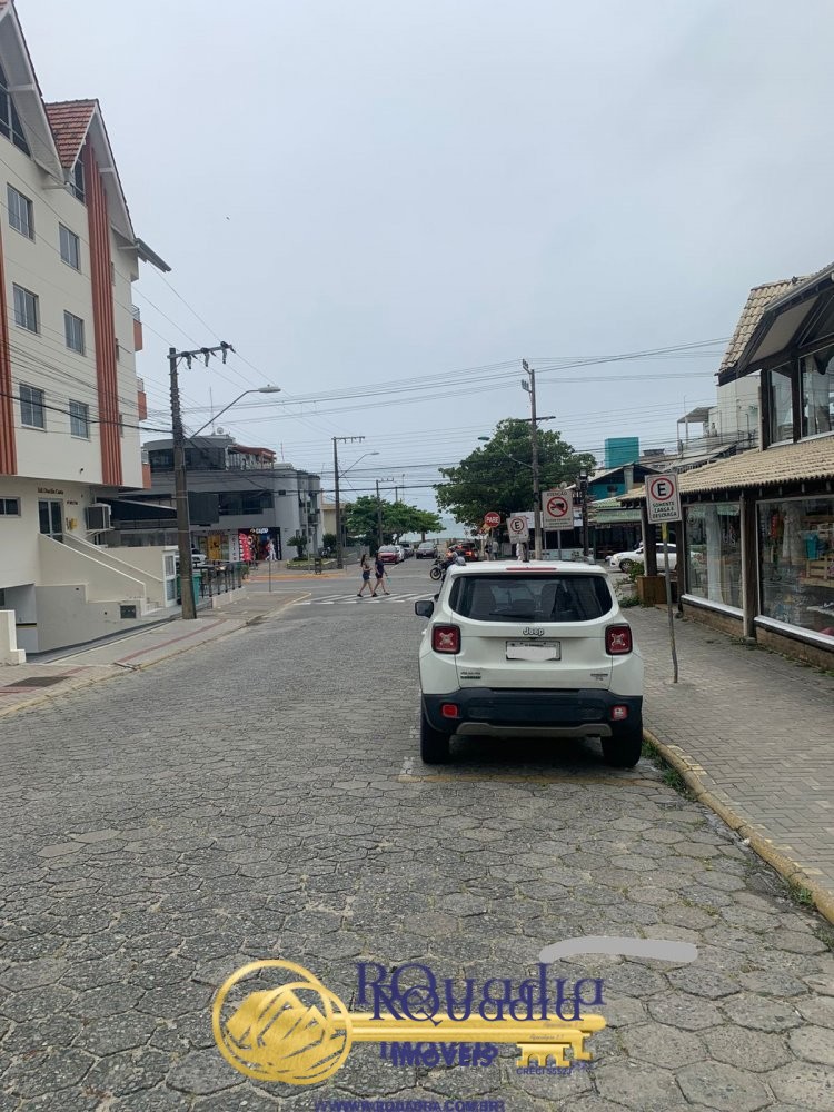 Apartamento 02 dormitrios 