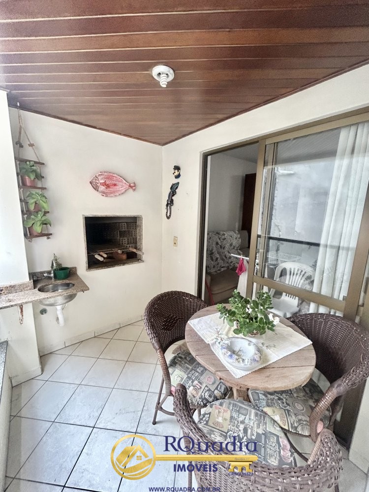 Apartamento 02 dormitrios 