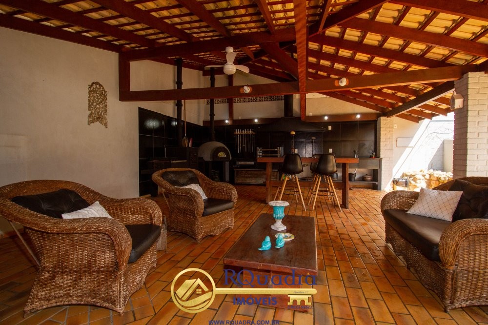 BEL�SSIMA CASA FRENTE AO MAR