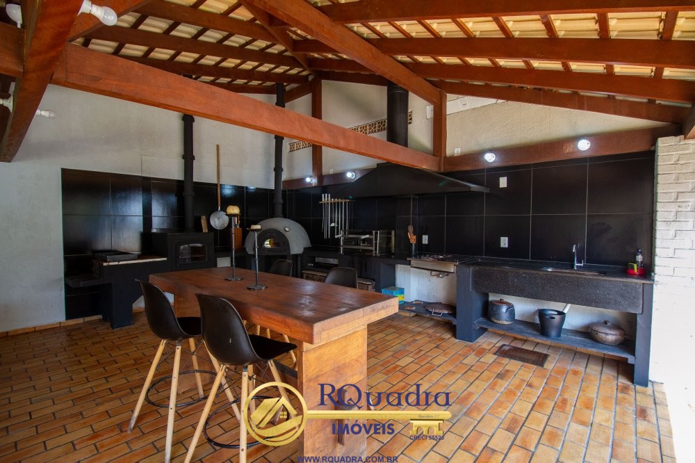 BEL�SSIMA CASA FRENTE AO MAR