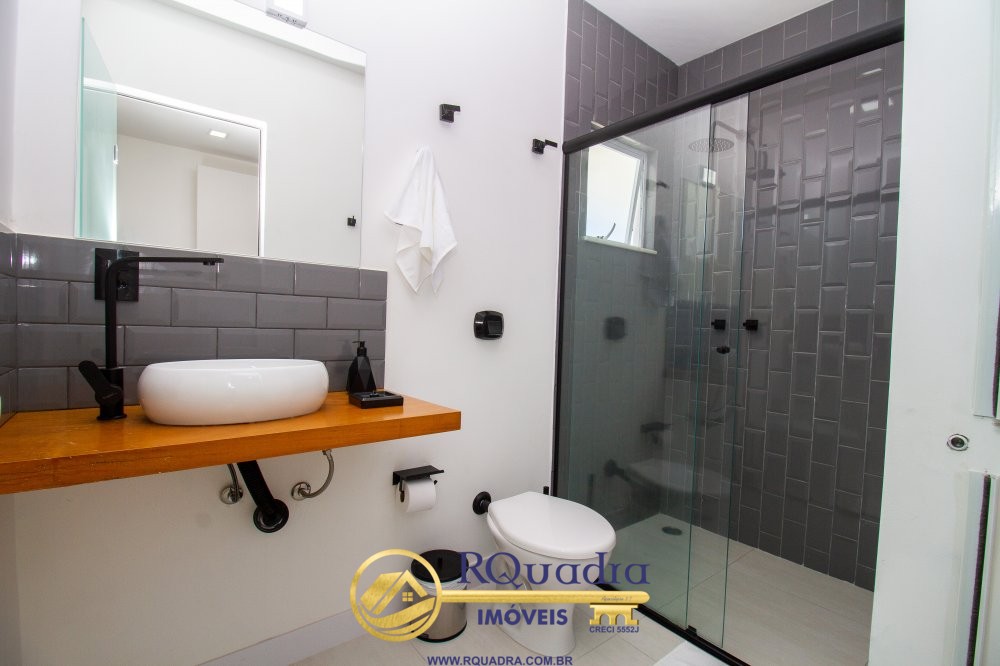 BEL�SSIMA CASA FRENTE AO MAR