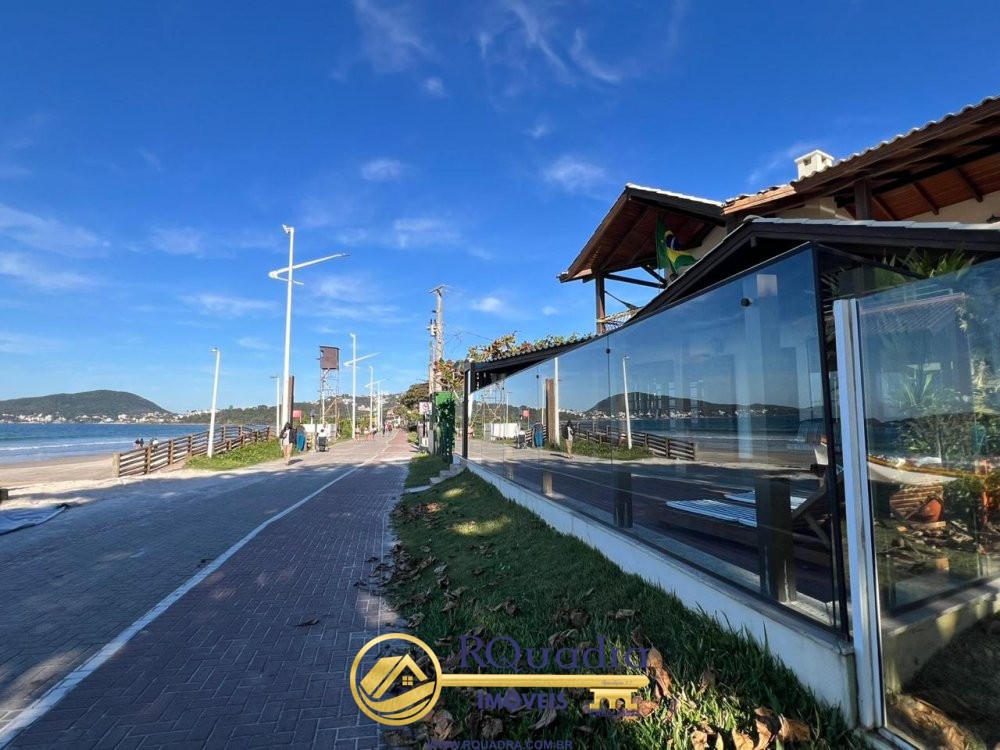 Casa beira mar - 05 Dormitrios