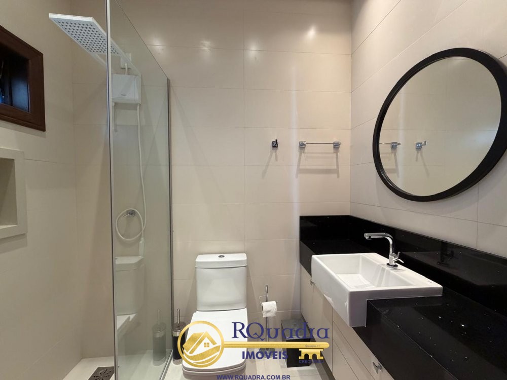 Fabulosa Casa Frente Mar 5 dormit�rios
