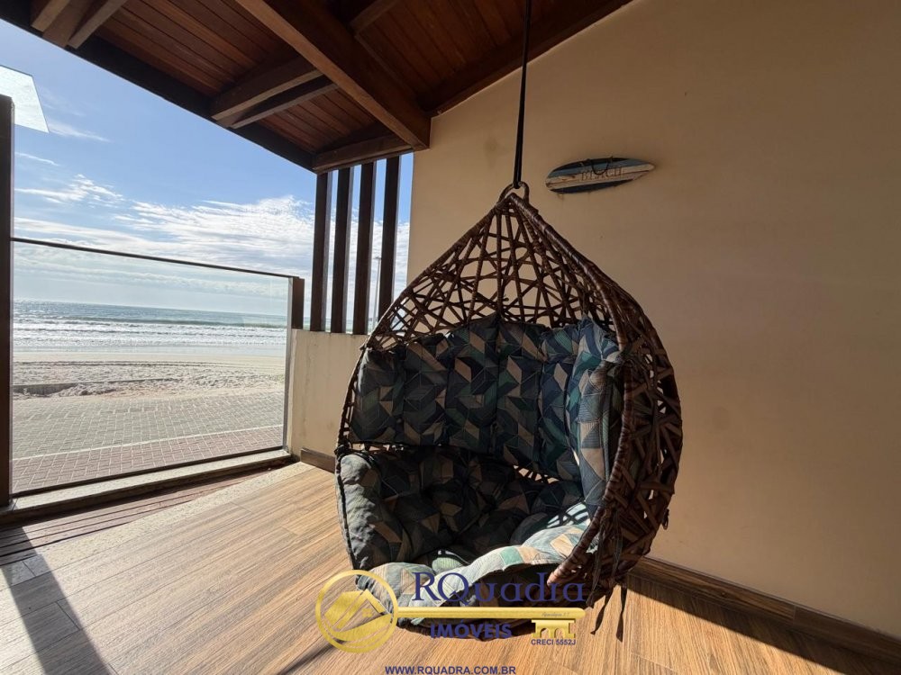 Fabulosa Casa Frente Mar 5 dormit�rios