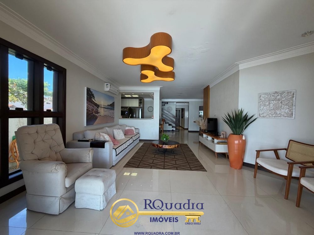 Fabulosa Casa Frente Mar 5 dormit�rios
