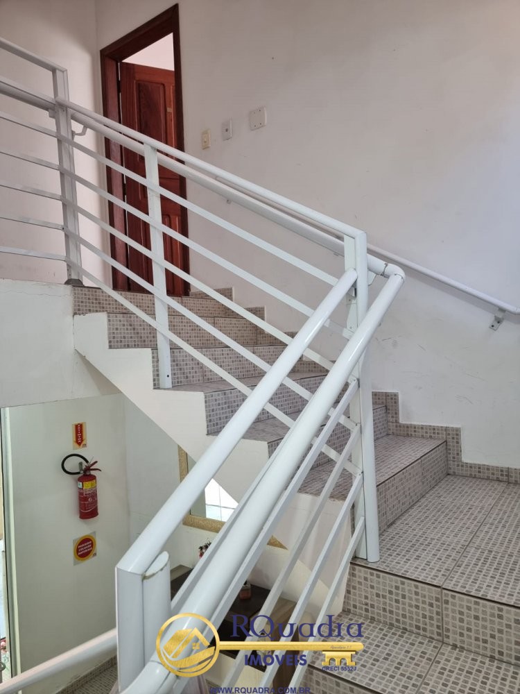 Apartamento 2 dormitrios sendo 1 sute 