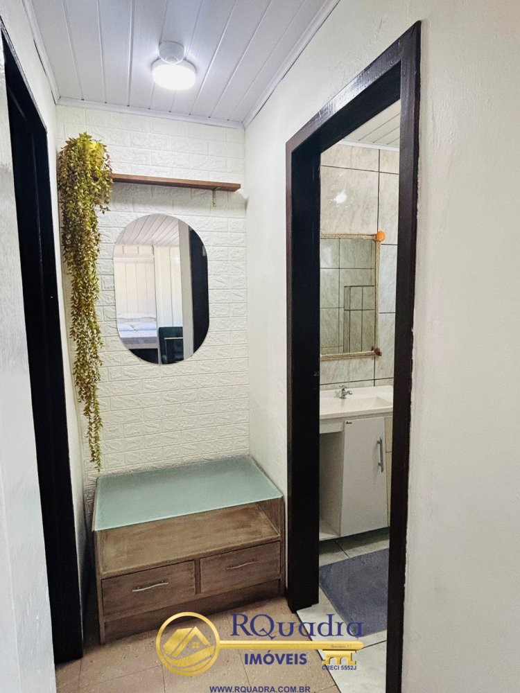 Linda casa de 4 dormitrios - Na praia de Bombas  