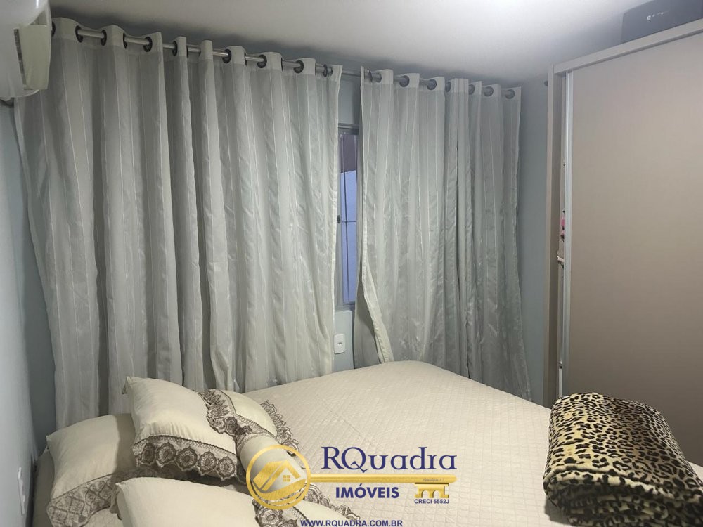 CASA COM 5 SUITES E PISCINA EM ZIMBROS