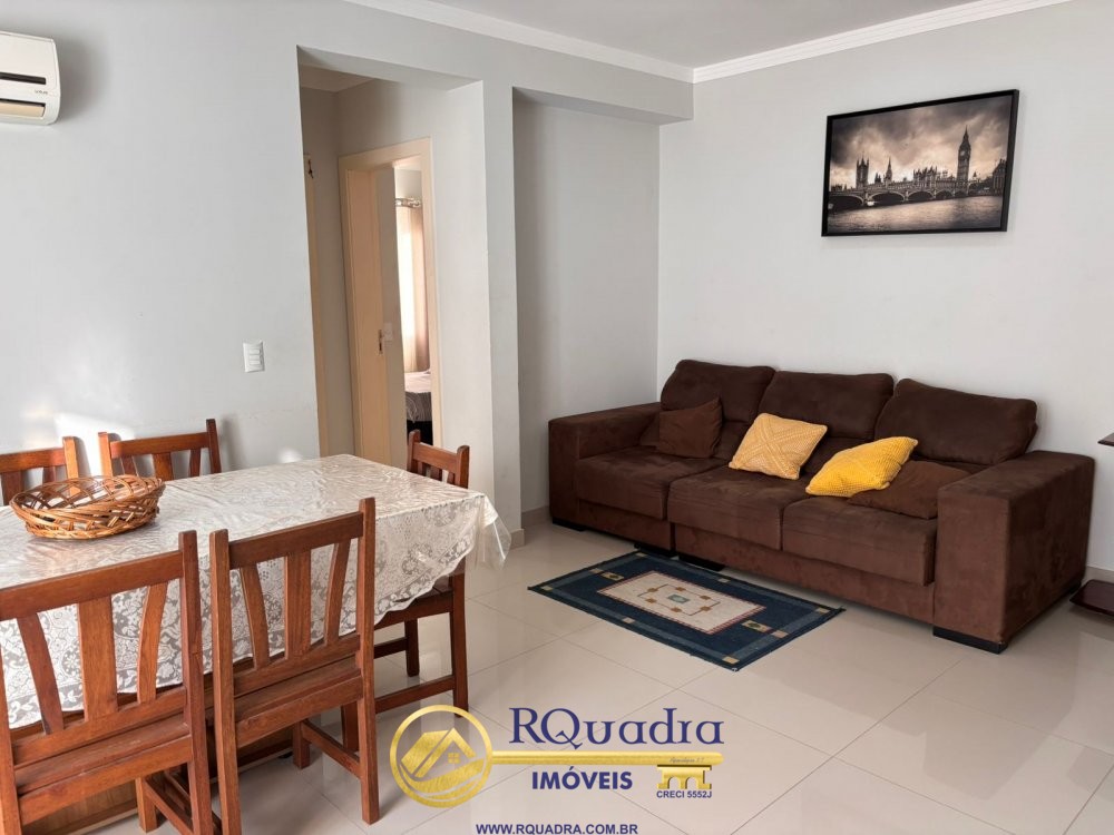 APARTAMENTO 2 QUARTOS EM BOMBAS