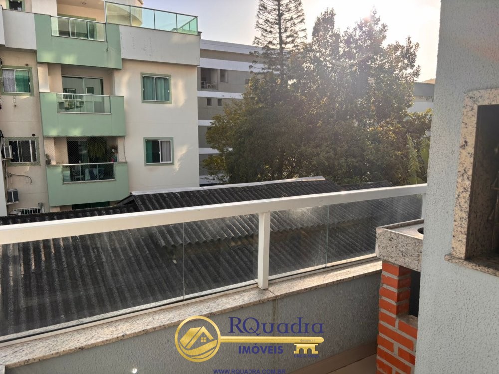 APARTAMENTO 2 QUARTOS EM BOMBAS