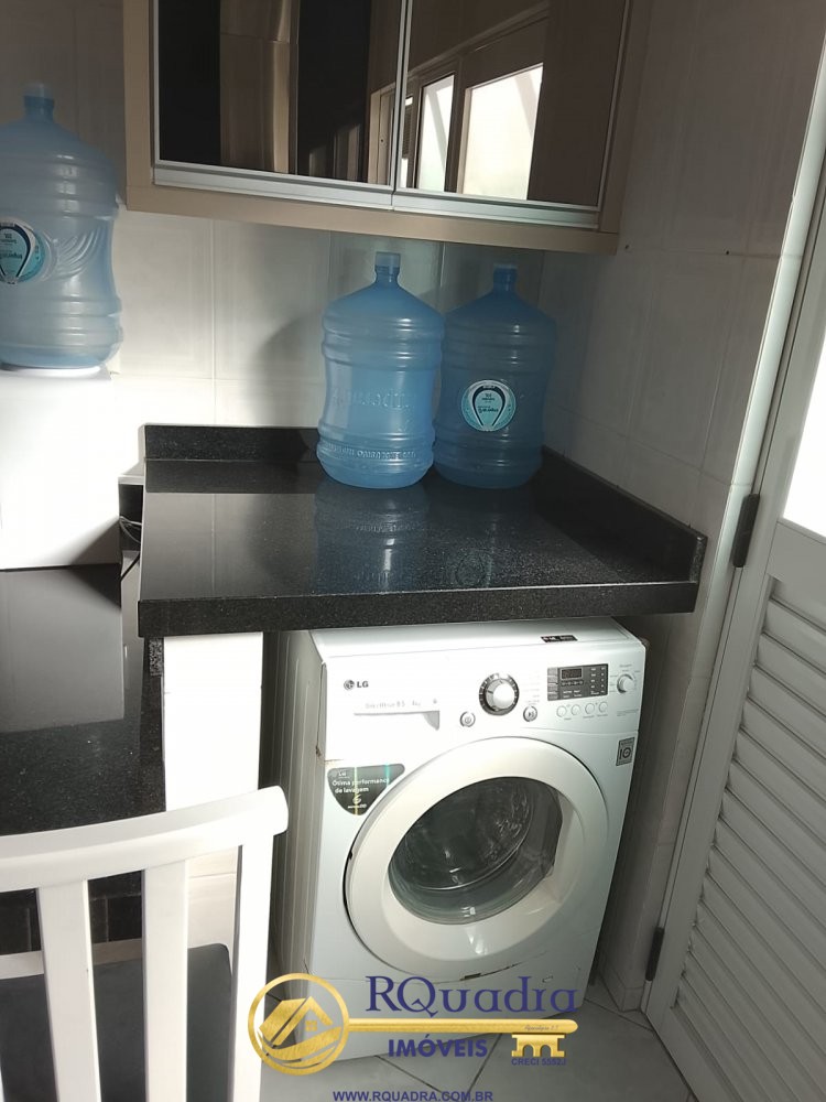 SOBRADO 2 QUARTOS COM PISCINA COMPARTILHADA