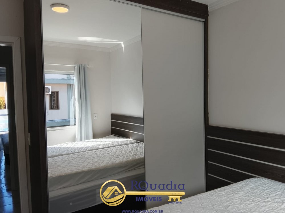 SOBRADO 2 QUARTOS COM PISCINA COMPARTILHADA