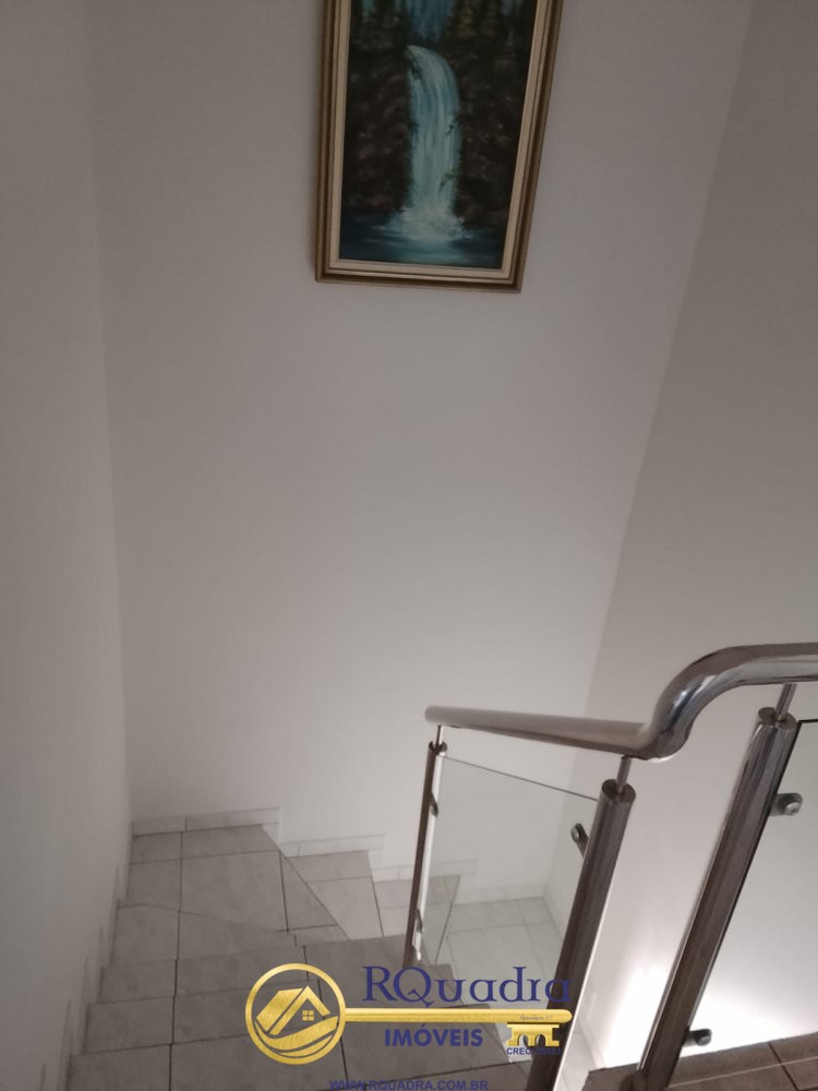 SOBRADO 2 QUARTOS COM PISCINA COMPARTILHADA