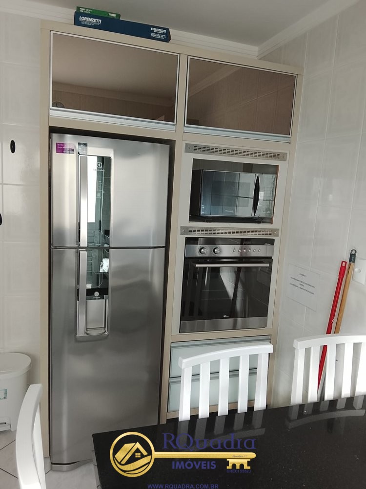 SOBRADO 2 QUARTOS COM PISCINA COMPARTILHADA