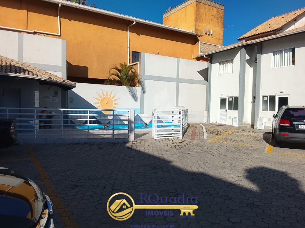 SOBRADO 2 QUARTOS COM PISCINA COMPARTILHADA