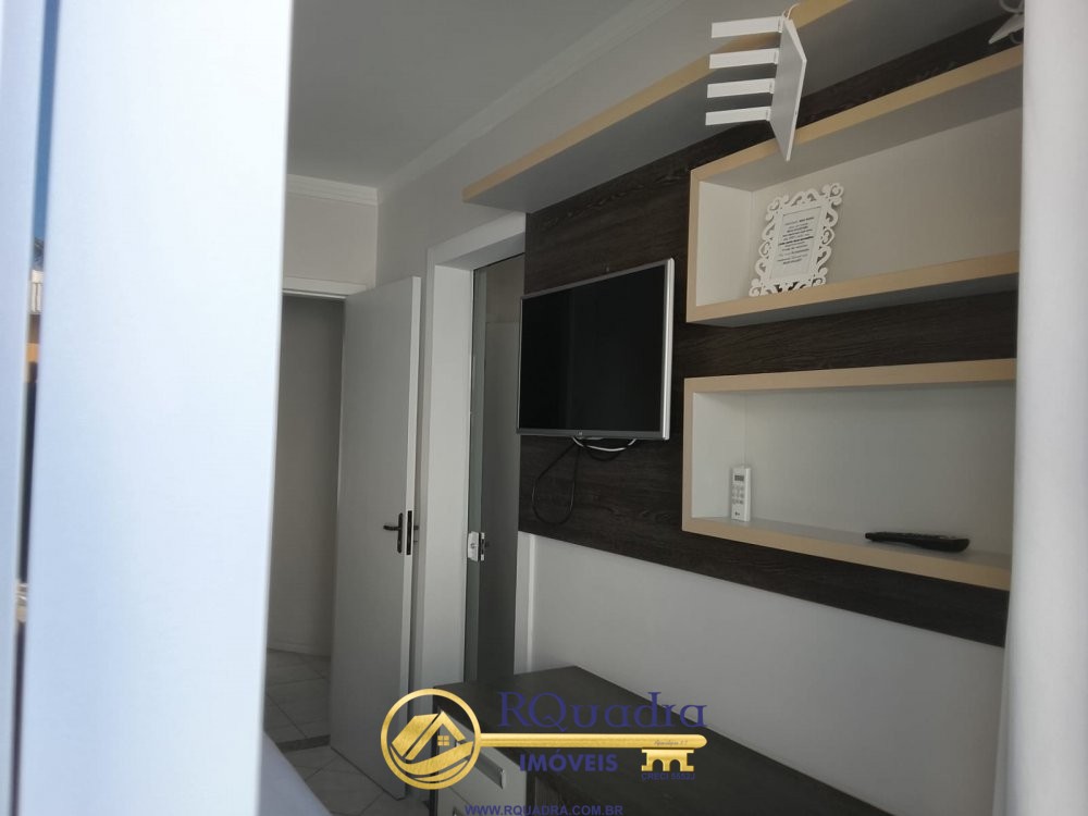 SOBRADO 2 QUARTOS COM PISCINA COMPARTILHADA