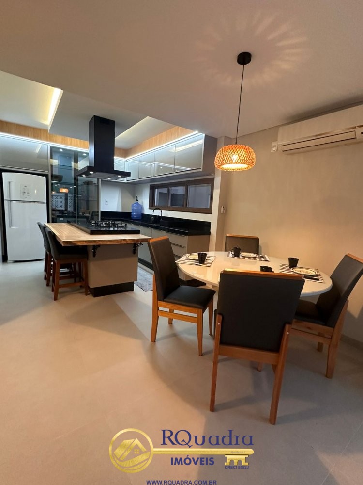 Sobrado 4 su�tes com piscina 