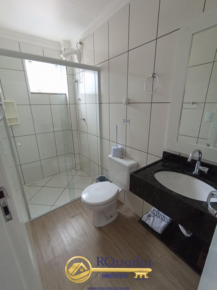 APARTAMENTO 2 QUARTOS PARA 5 PESSOAS EM BOMBAS