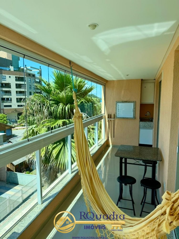APARTAMENTO 2 QUARTOS FINAMENTE MOBILIADO