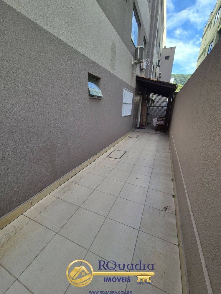 APARTAMENTO 2 DORMITORIOS TERREO