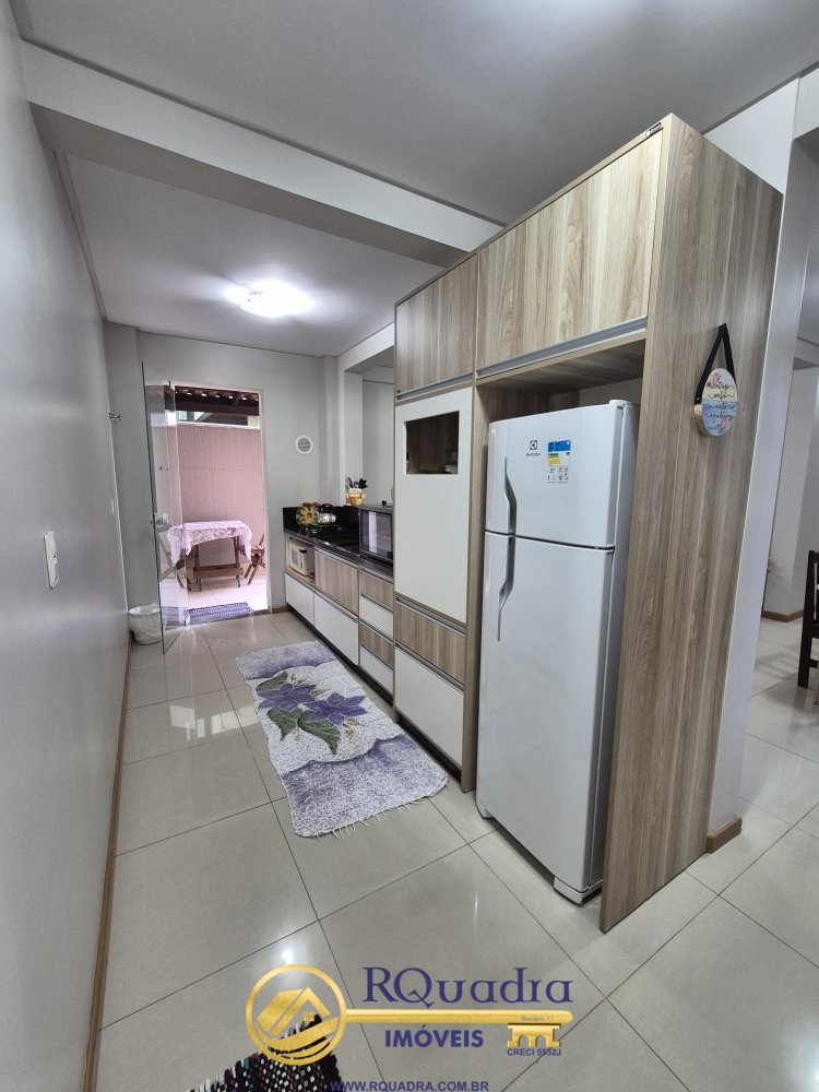 APARTAMENTO 2 DORMITORIOS TERREO