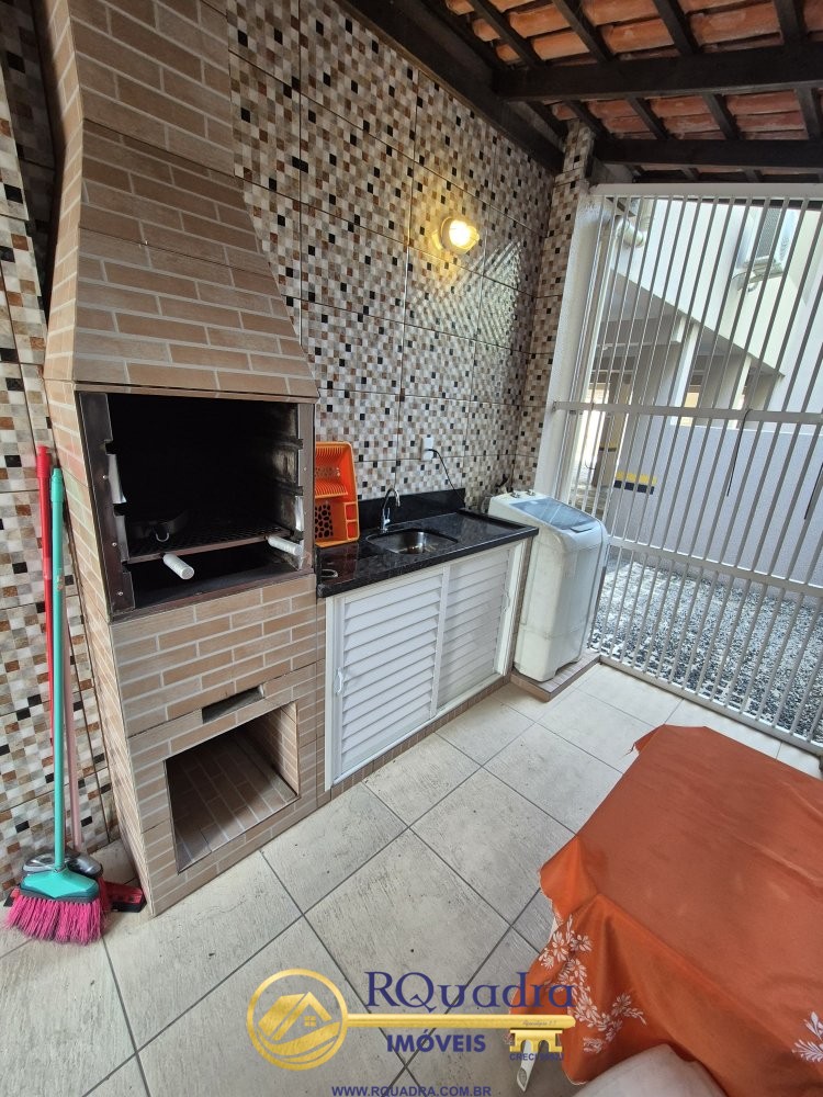 APARTAMENTO 2 DORMITORIOS TERREO