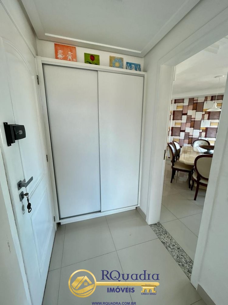 COBERTURA C/ 03 SUITES E PISCINA PRIVATIVA 